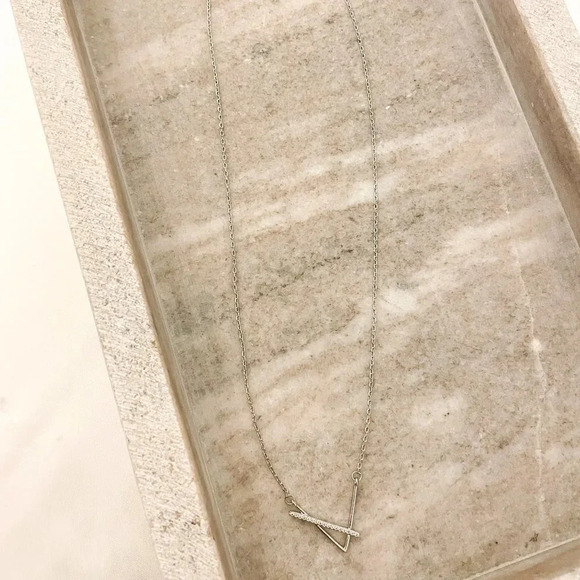 925 Sterling Silver V Necklace V-Shaped Necklace Geometric Bar Necklace - Picture 8 of 10